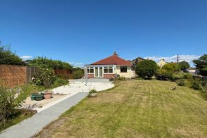 Southerly Gardens - click for photo gallery